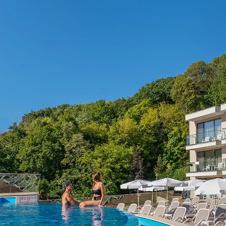 Grifid Foresta (adults Only) 3*