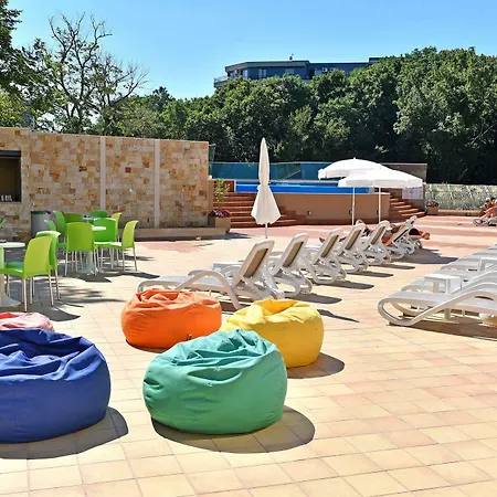 Szálloda Grifid Foresta (adults Only) Aranyhomok