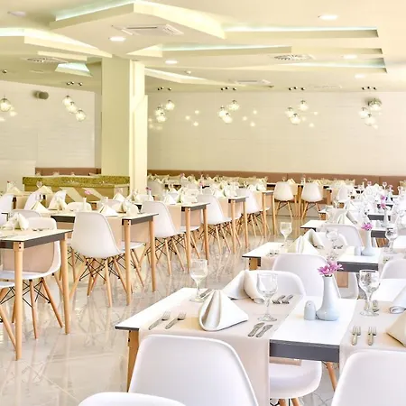 Grifid Foresta (adults Only) Szálloda Aranyhomok