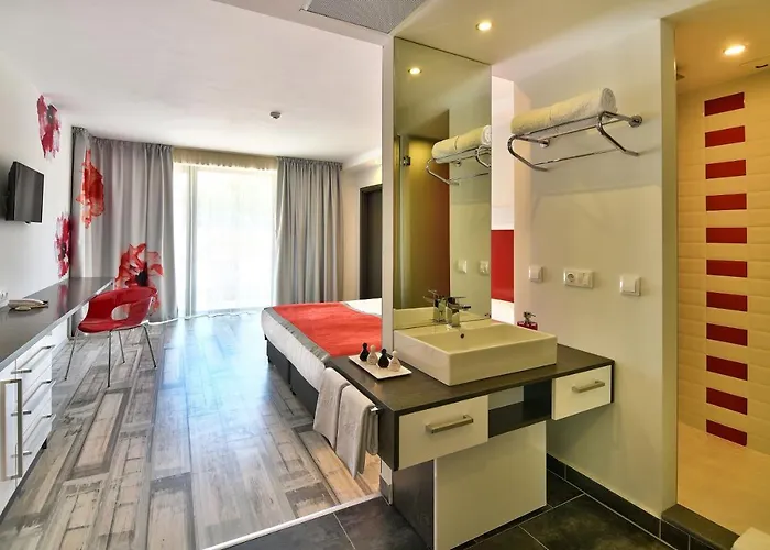 호텔 Grifid Foresta (adults Only) 골든샌드