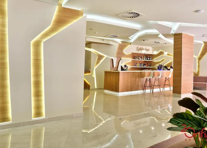 호텔 Grifid Foresta (adults Only) 3*